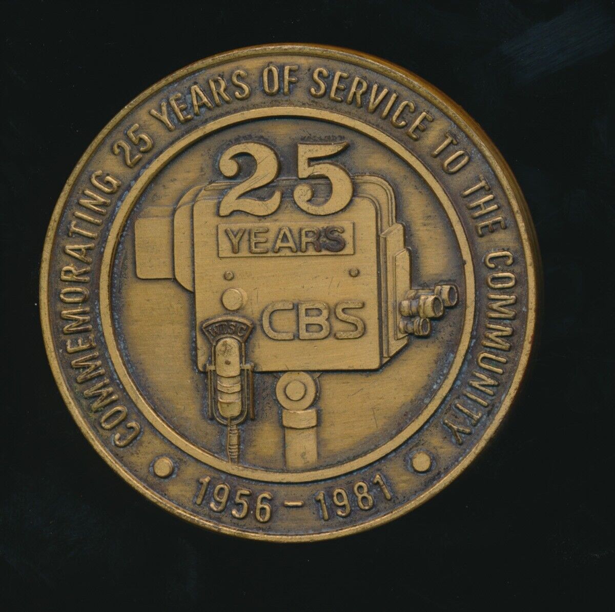 Vintage 1981 WISC-TV CBS 25 Years Service Medal Bronze Madison, Wisconsin