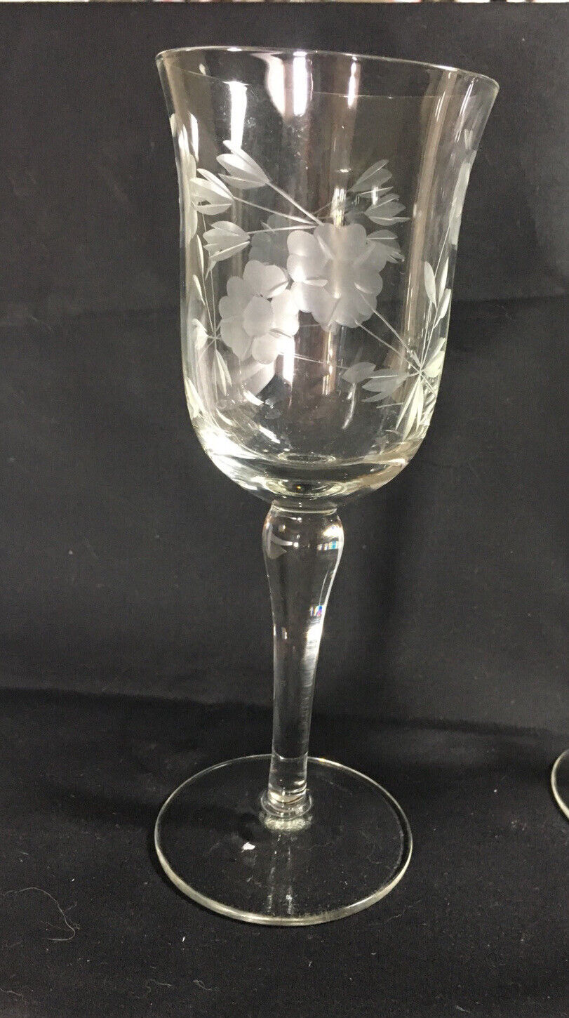 Etched Tulip Styled Shaped Stemware 7” Tall For Wine Or Champagne