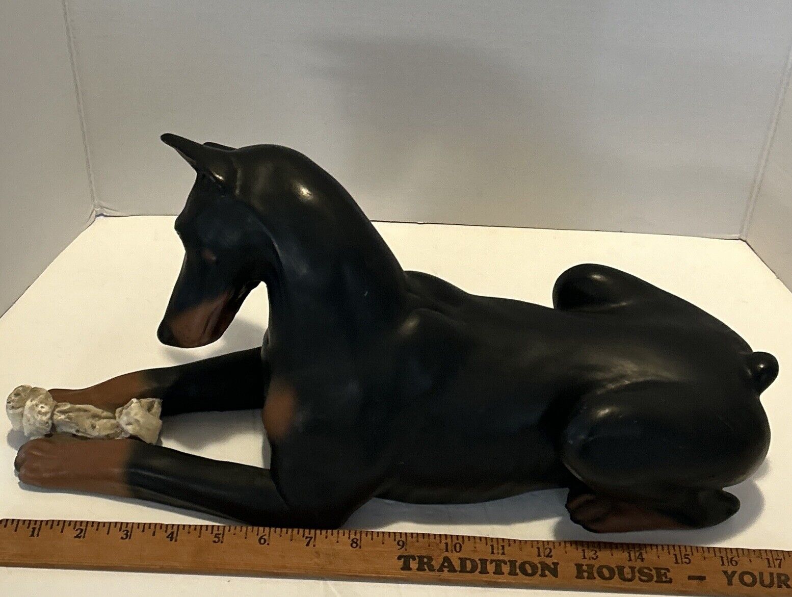 Vintage Universal Statuary Doberman Pinscher Dog Bone Statue Figurine 17\
