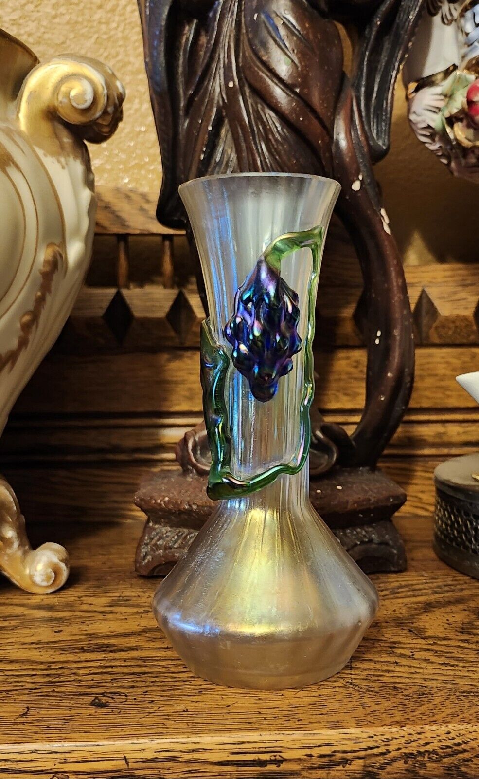 Kralik? Bohemian/Art Nouveau 6 Inch Vase Grapes And Vine Irredesent Vase