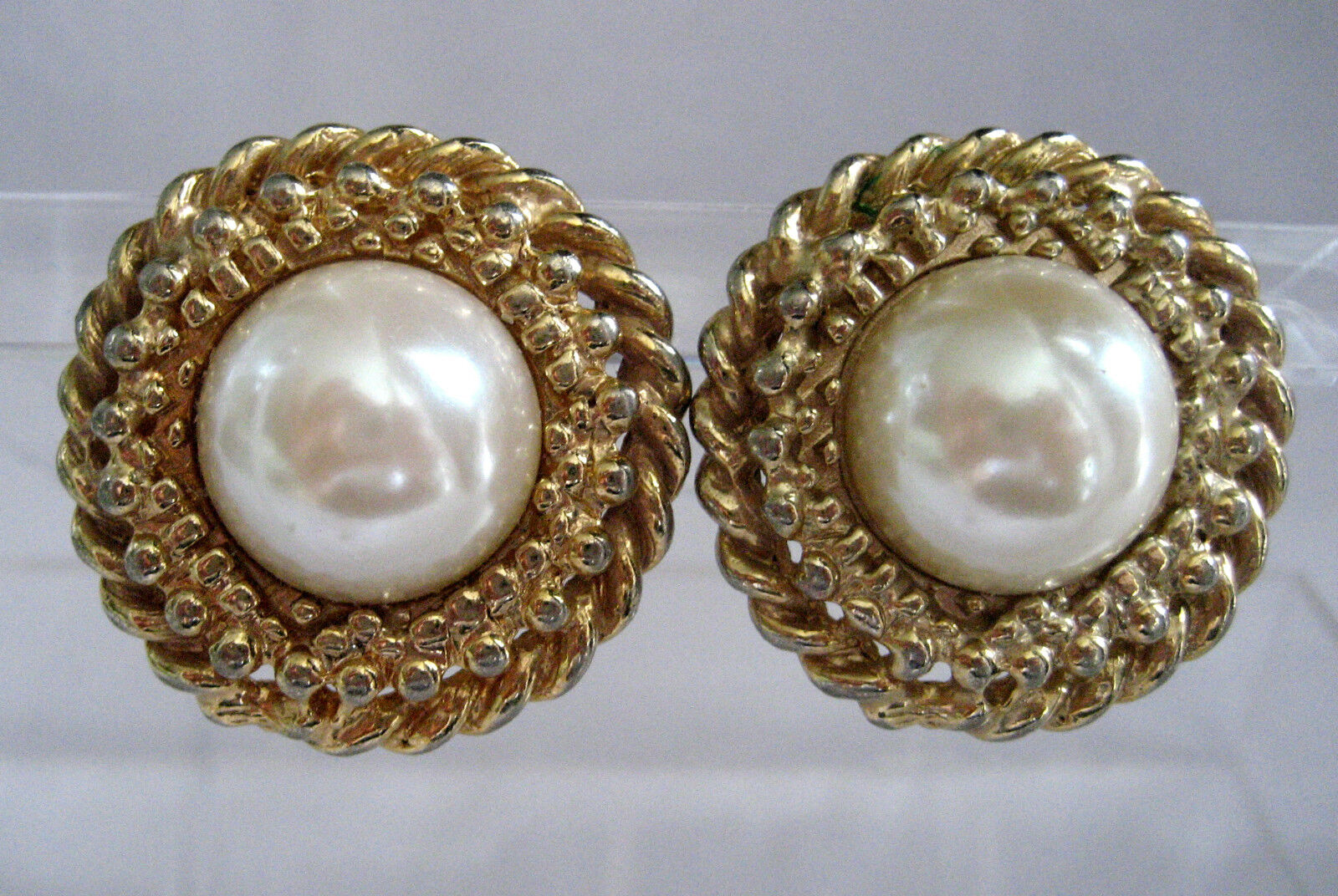 ERWIN PEARL GOLD TONE AND  FAUX PEARL EARRINGS CLIP ONS VINTAGE