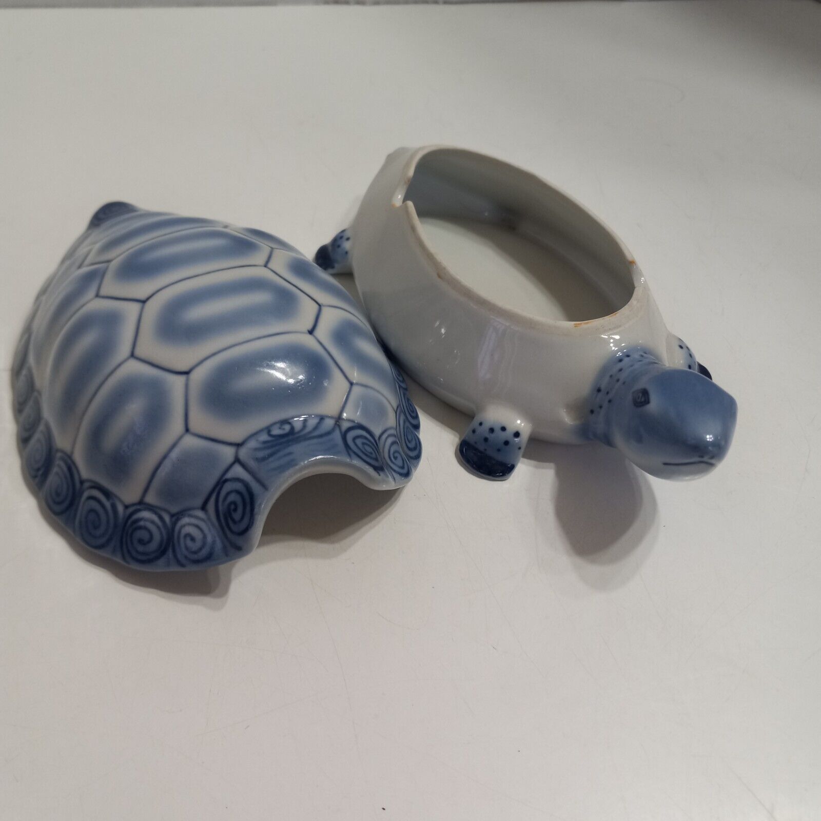 Vintage White And Blue Ceramic Turtle Ashstray/ Trinket Box