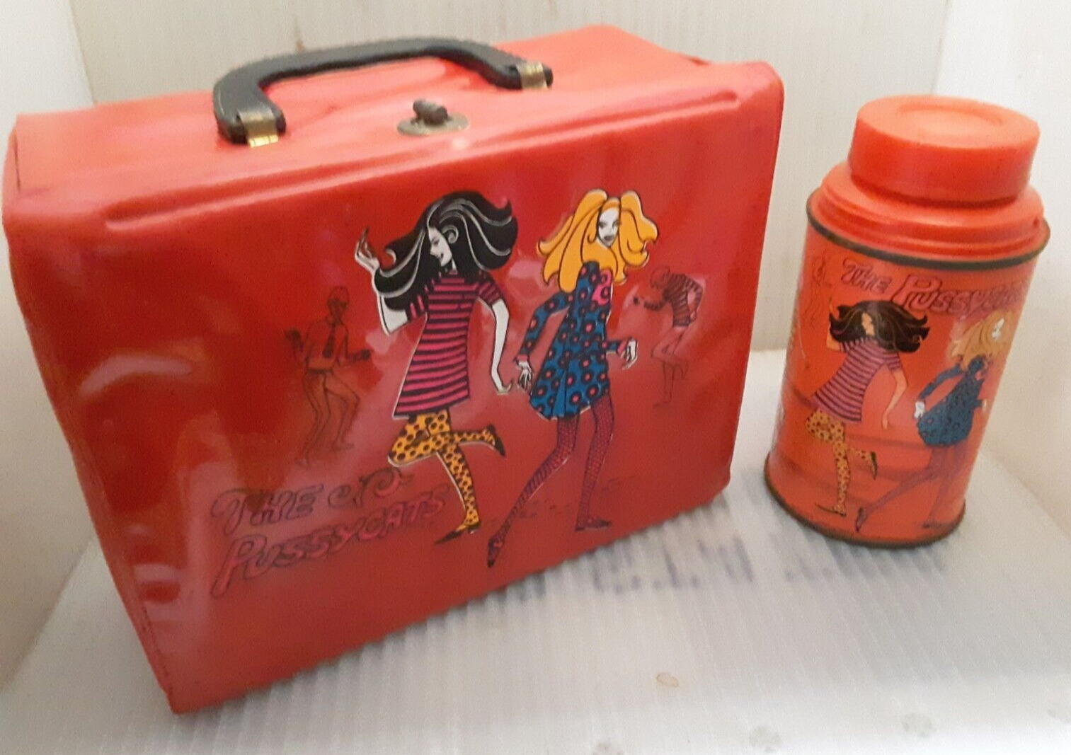 ~RARE 1968 Pussycats Cartoon Vinyl Lunch Box & Glass Metal Thermos Lunchbox Set