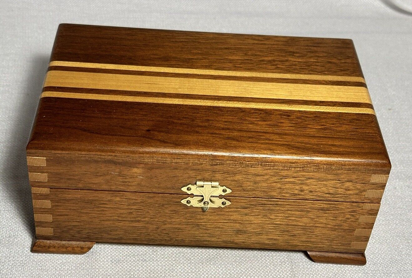 VTG Wooden Jewelry Box Outstanding Quality Artisan Made Studio Crafted Handmade 