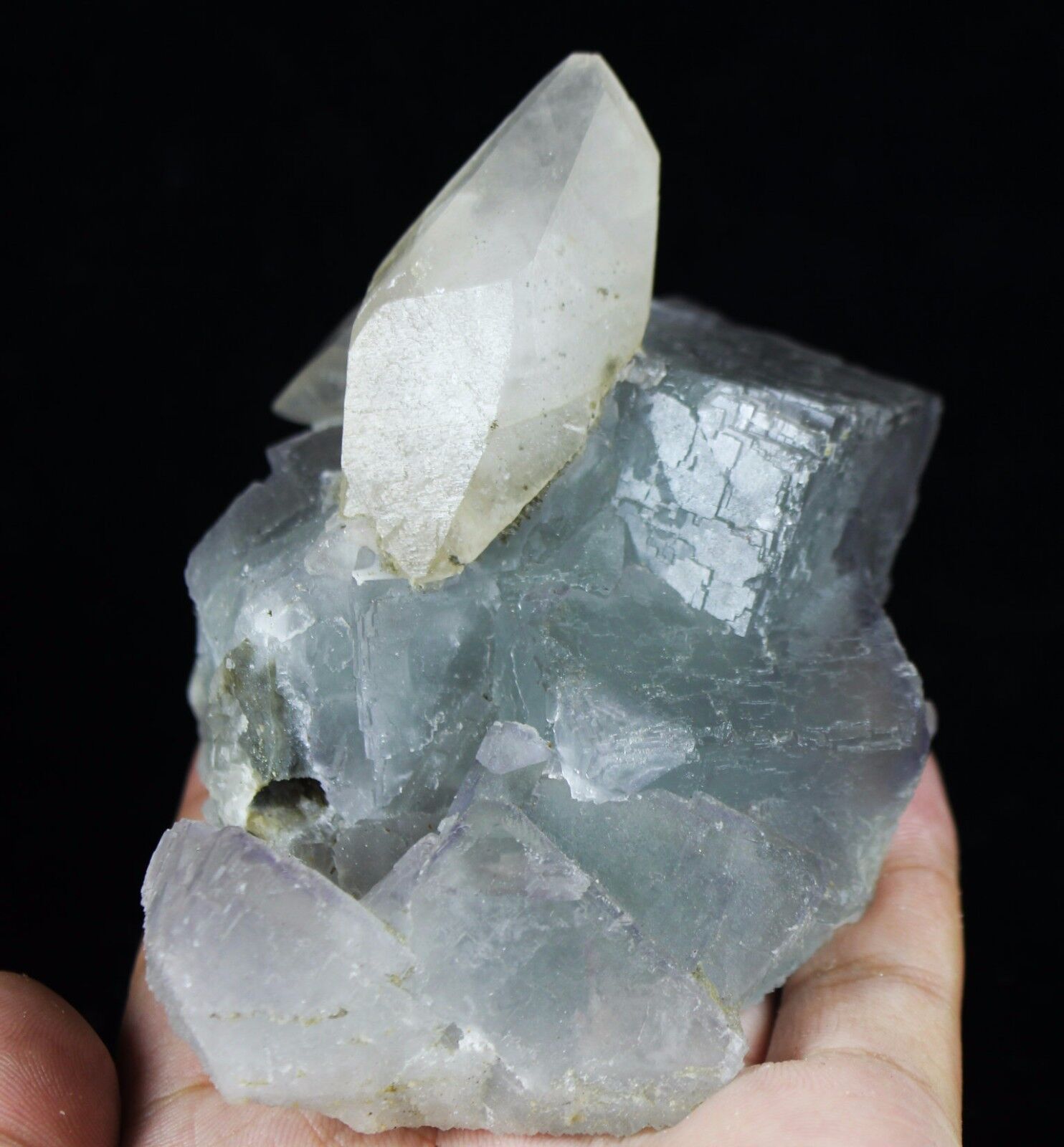 420g High qual Natural beautiful fluorite Mineral Specimen/China