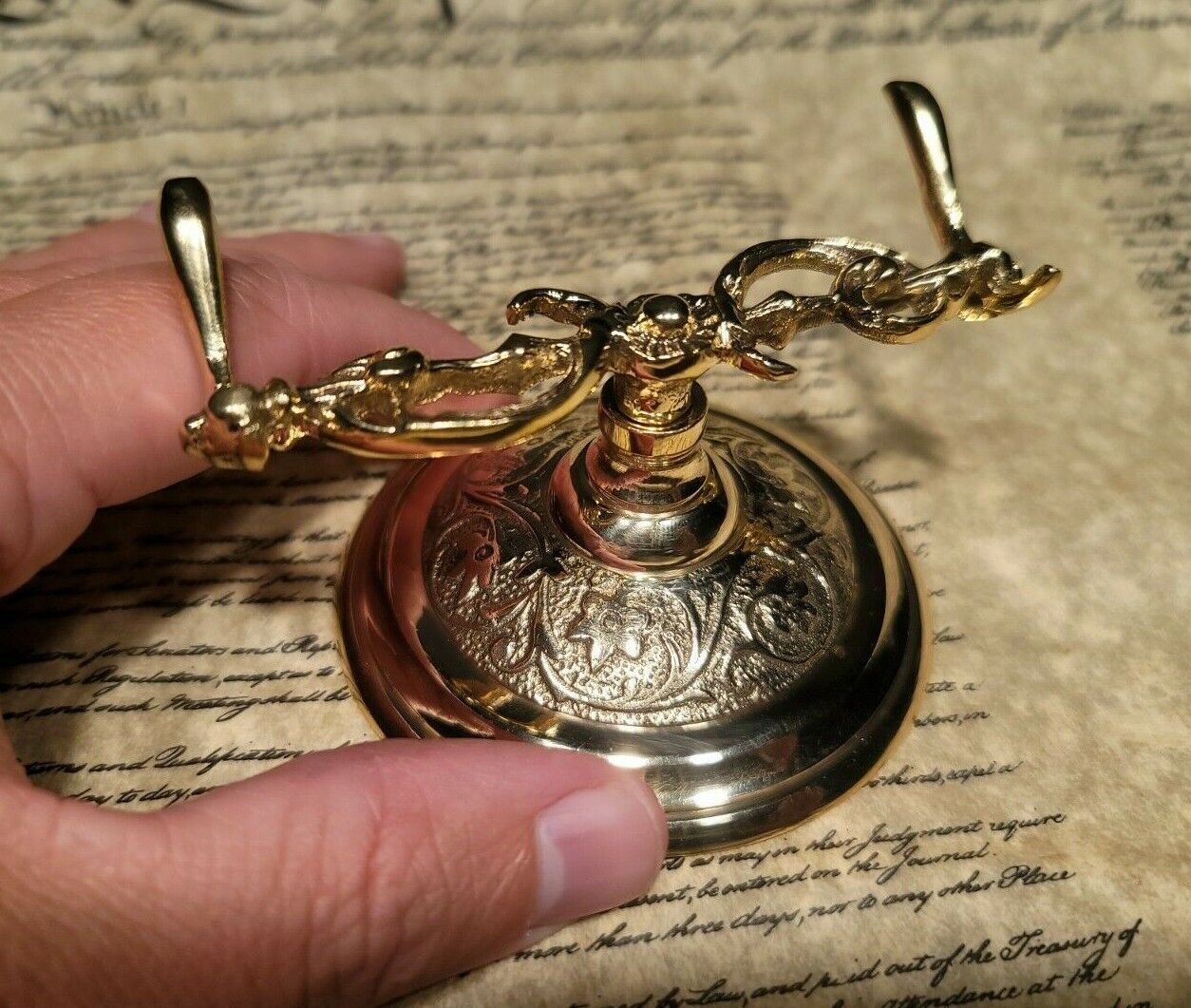 Antique Style Ornate Golden Brass Pen Holder Desk Stand