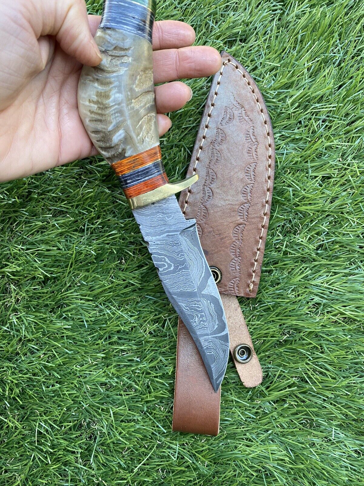 10”Hand Made /forged Damascus Steel Fixed Blade w/Ram horn/sheath/Skinner knife