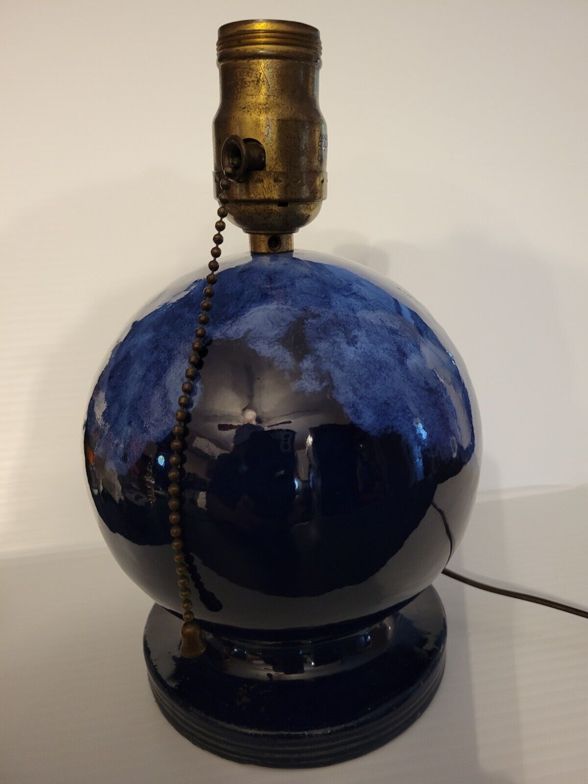 ANTIQUE BRUSH McCOY ART POTTERY GLOBE TABLE LAMP COBALT BLUE 'ONYX LINE' c. 1930