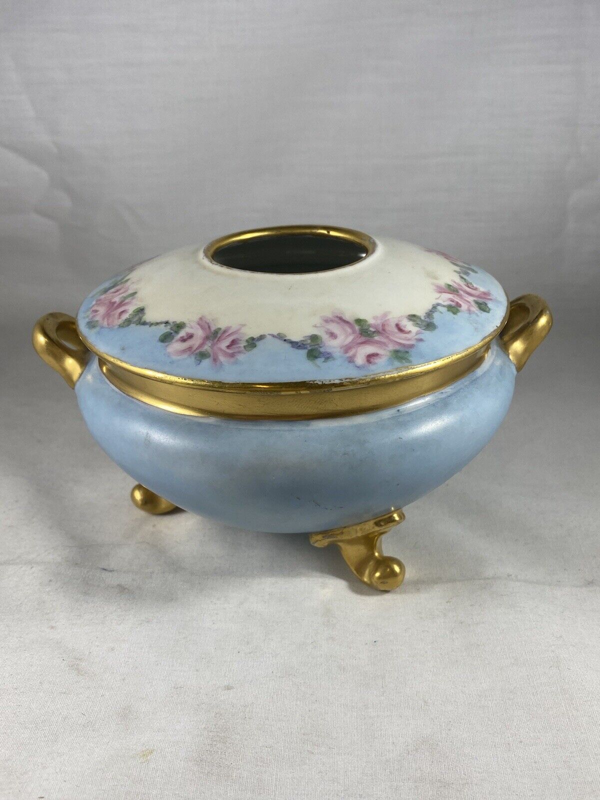 Hair Receiver GOA France Limoges Porcelain Painted Roses Footed