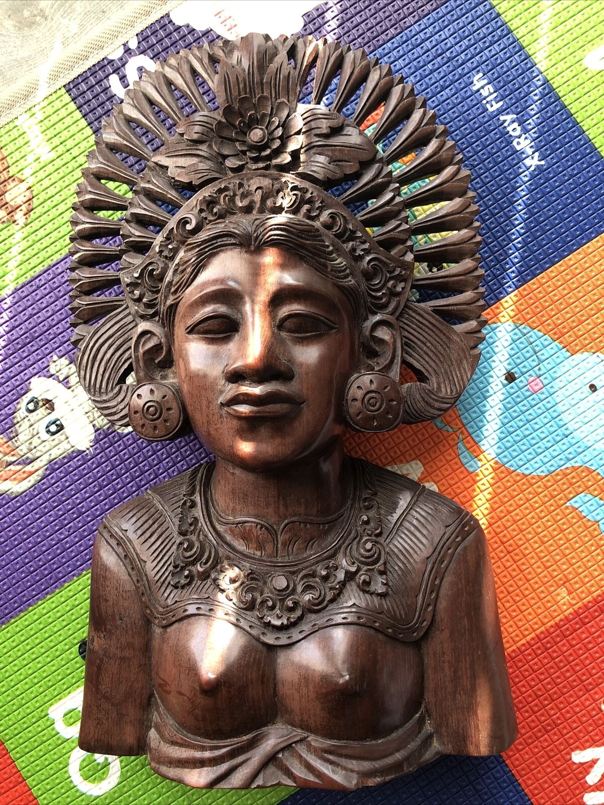 Bali wood statue stunning details woman naked 15\