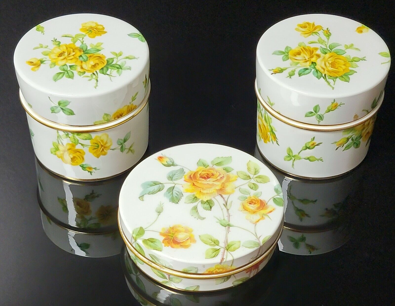 COPELAND SPODE Yellow Rose Porcelain Large Dresser Boxes Set of 3 ~ RARE