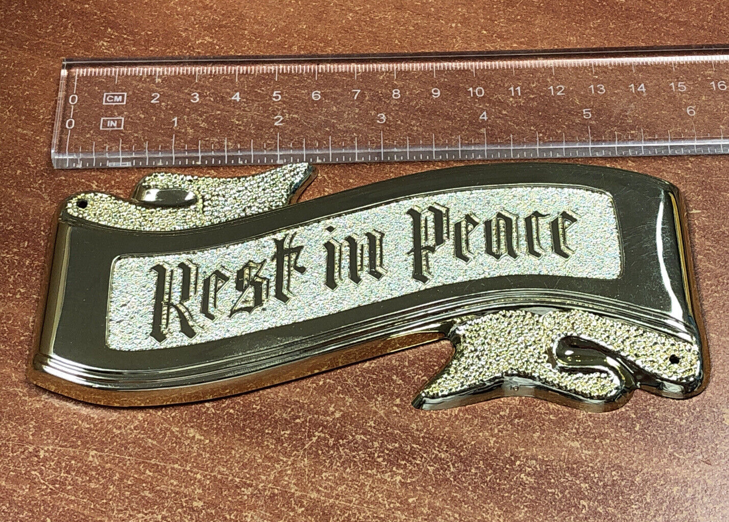 Rest in Peace Religion Poly Gold Plated ornament, price per case (24 pcs)