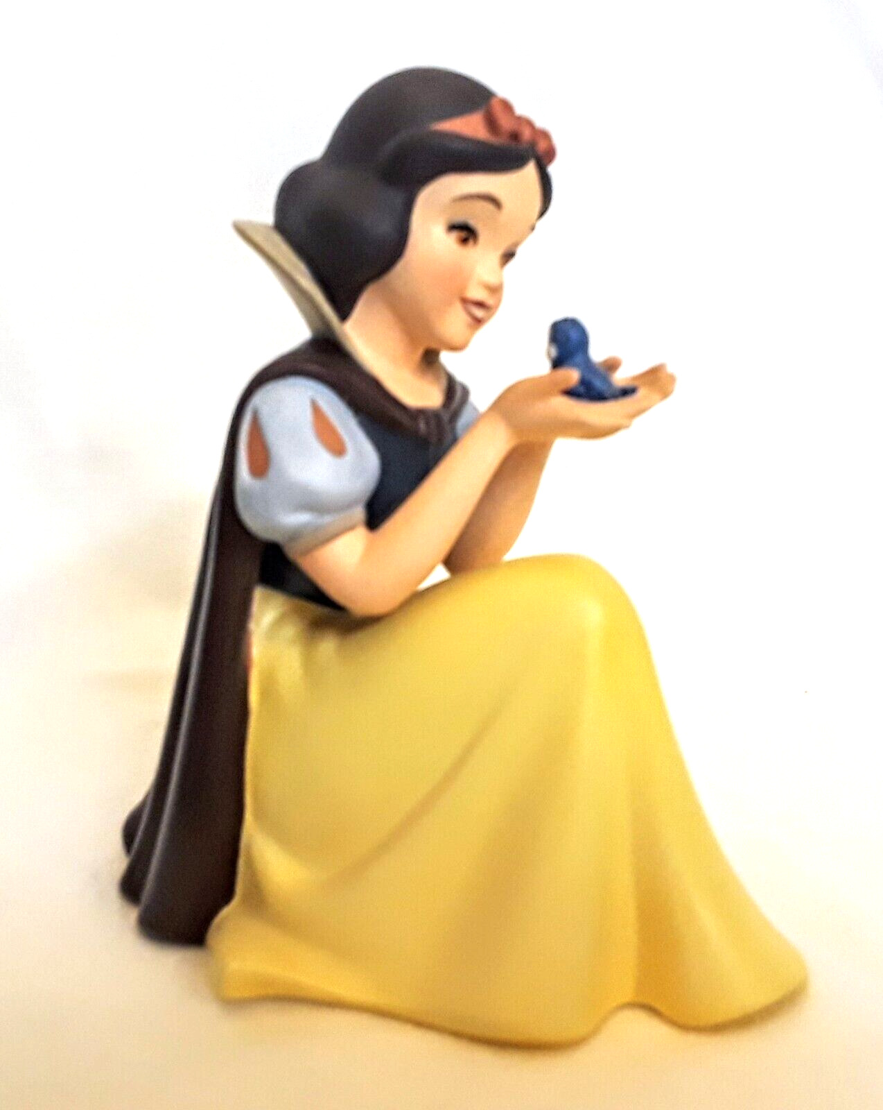 WDCC Snow White Won’t You Smile For Me? Figurine Walt Disney Classics Collection