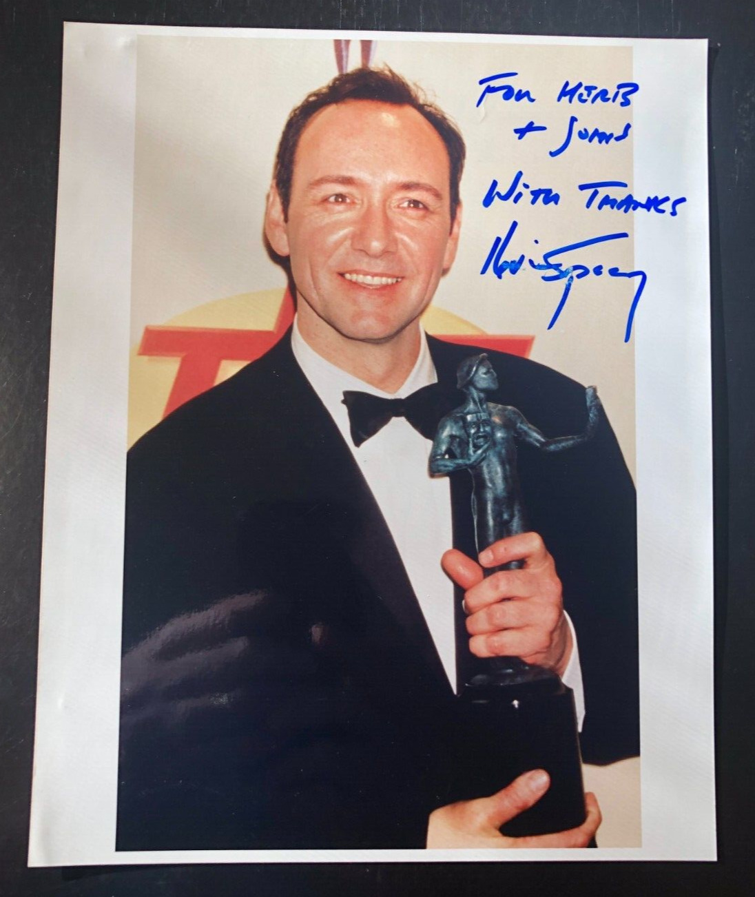 Autographed Kevin Spacey 8x10 Color Photograph Inscribed Signed