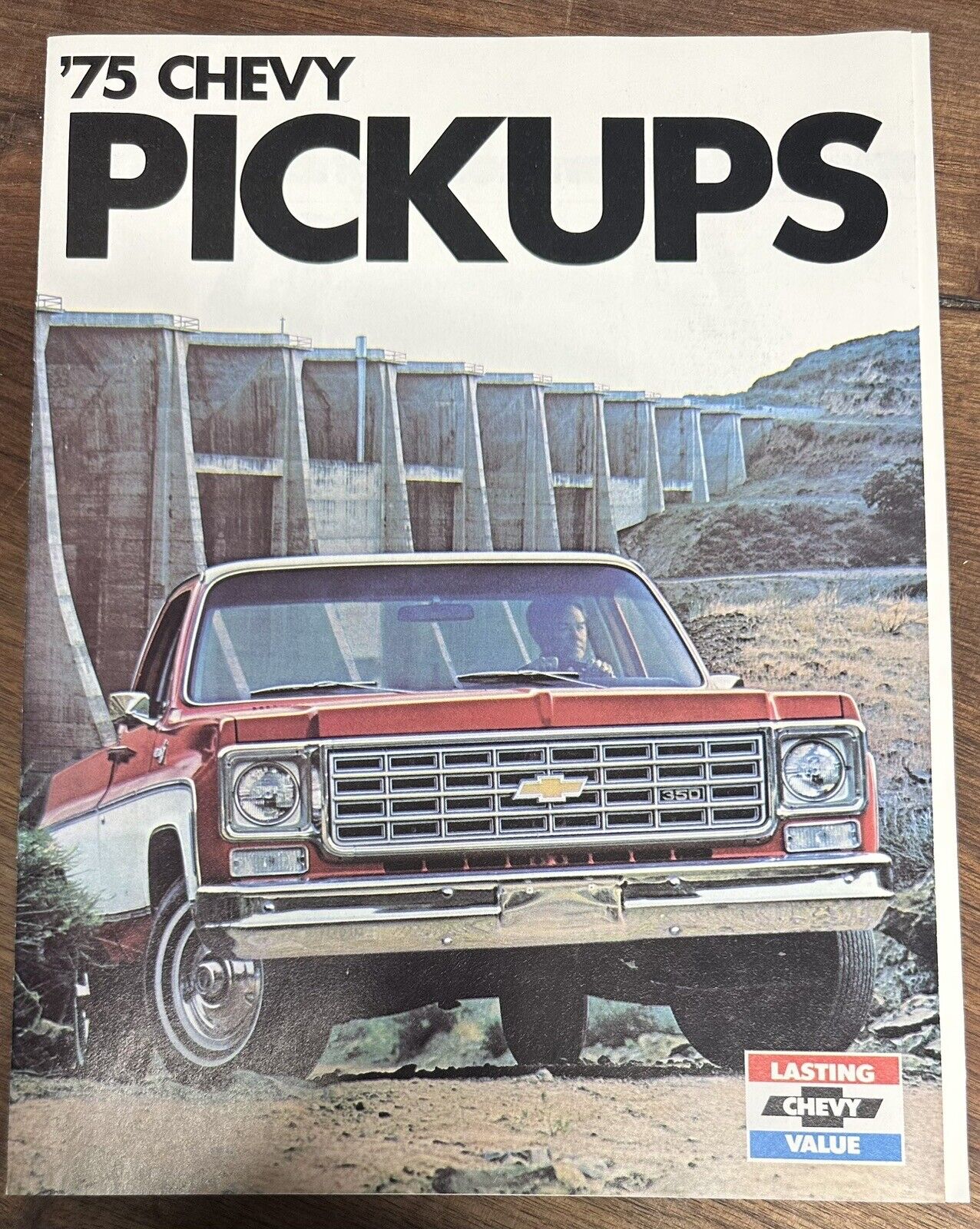 1975 Chevrolet pickup truck Silverado C10 C20 K10 K20 sales brochure 14 pg NOS