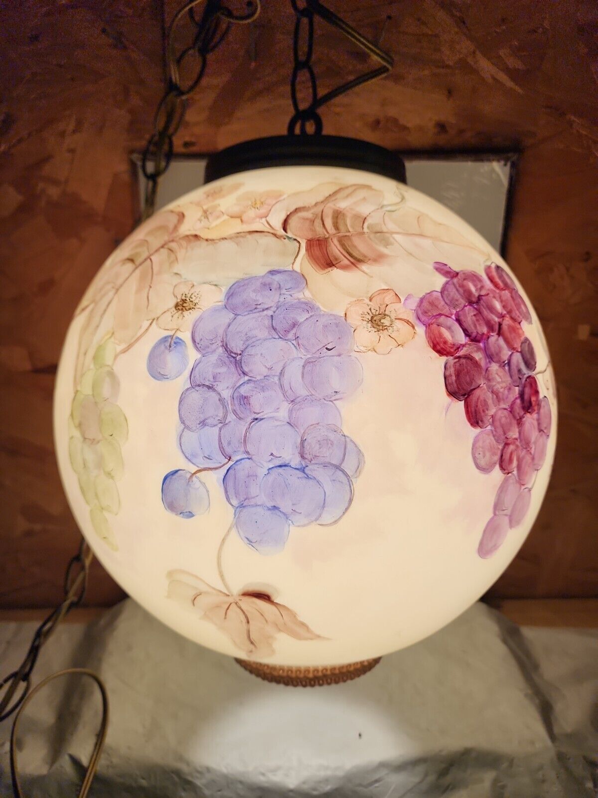Mid Century 1960’s/70’s Frosted Glass Pendant Swag Lamp Hand Painted Grapes Rare