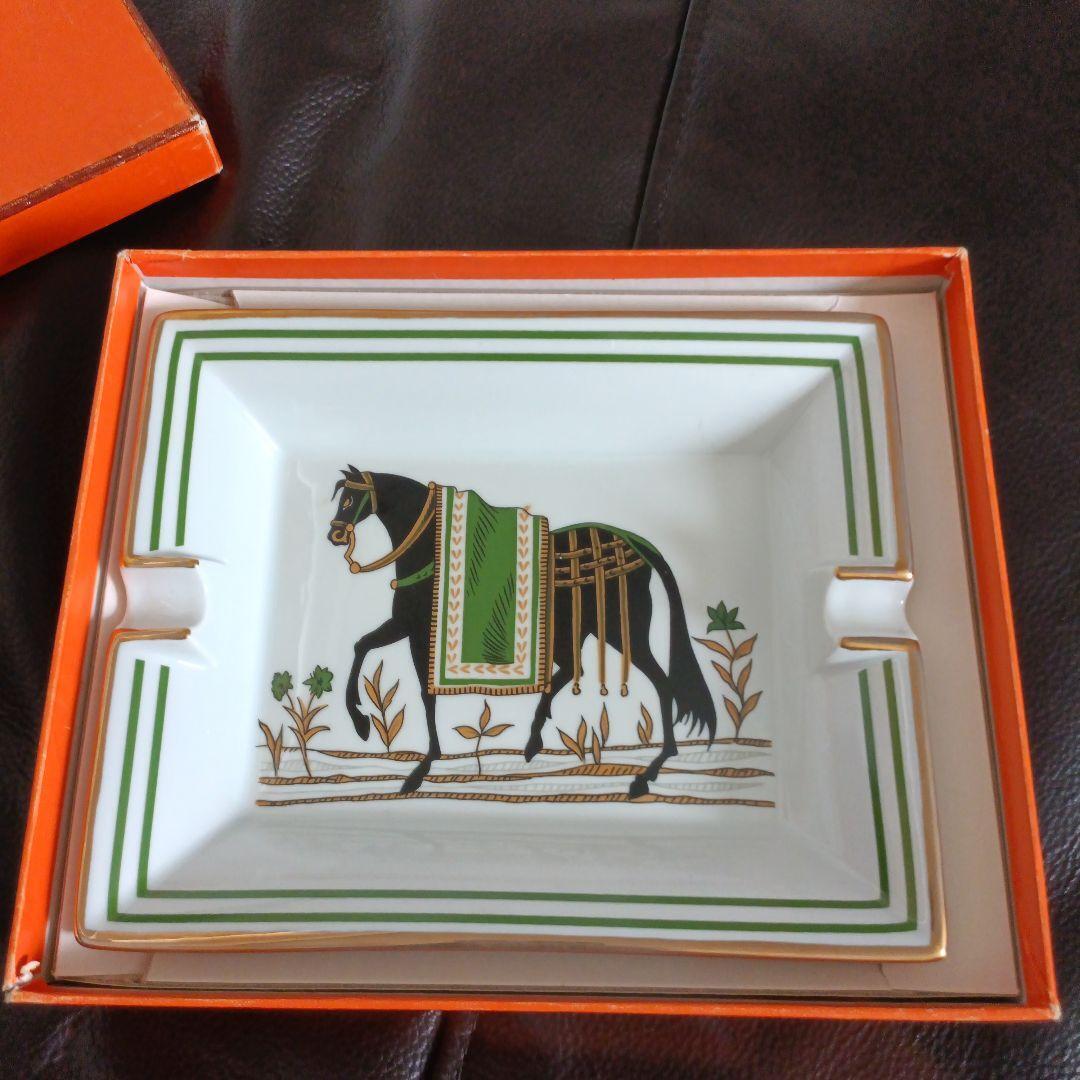 Hermes Paris Ashtray Green Horse Plate Dish Porcelain Tray Cigar w/ box 7.7in