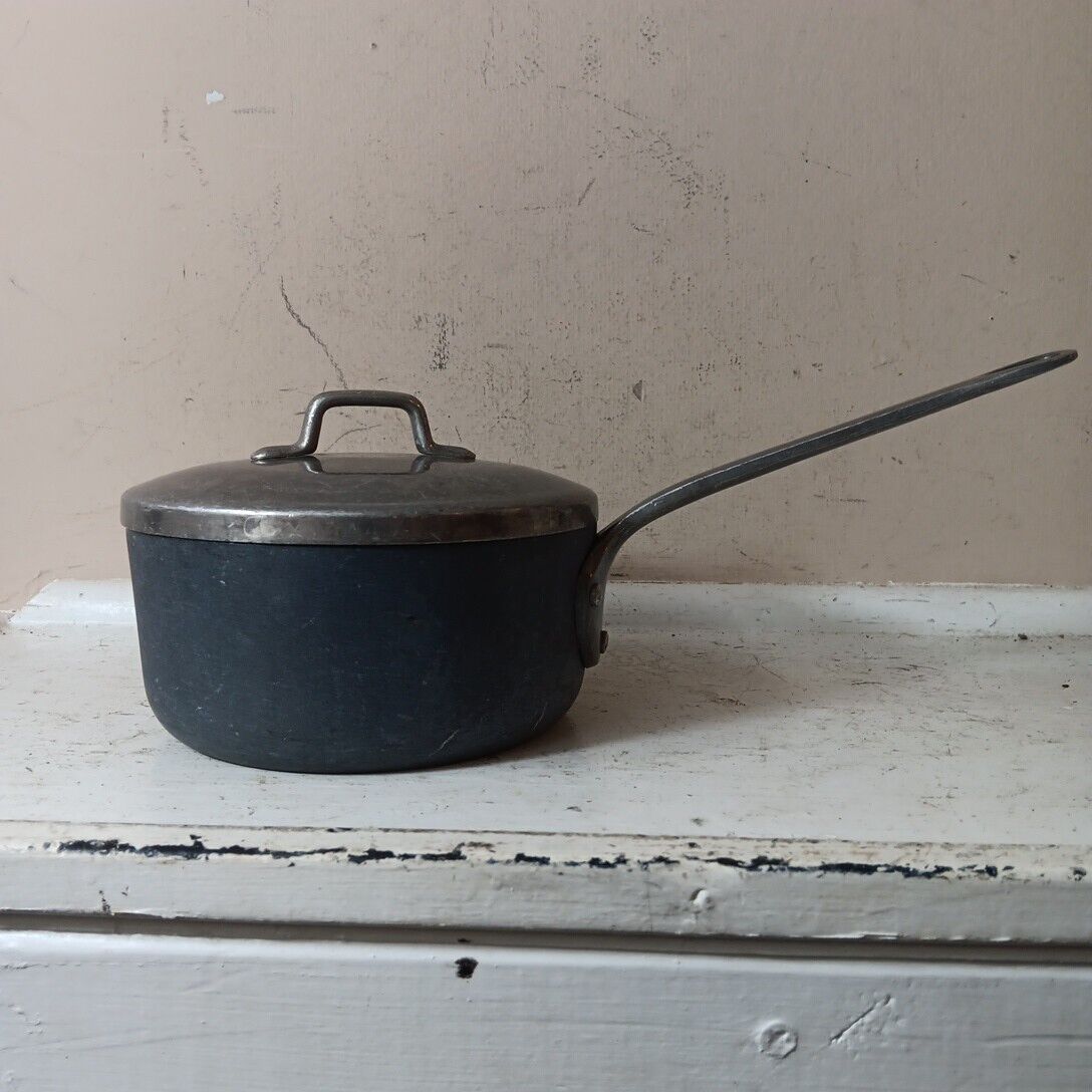 Magnalite GHC Professional Cookware Pan Pot 1-Quart Saucepan and Lid  
