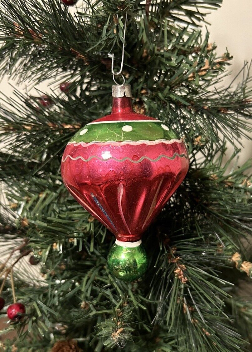 Vintage Poland 4” Pink Air Ballon Fluted Drop Ball Glass Christmas Ornament