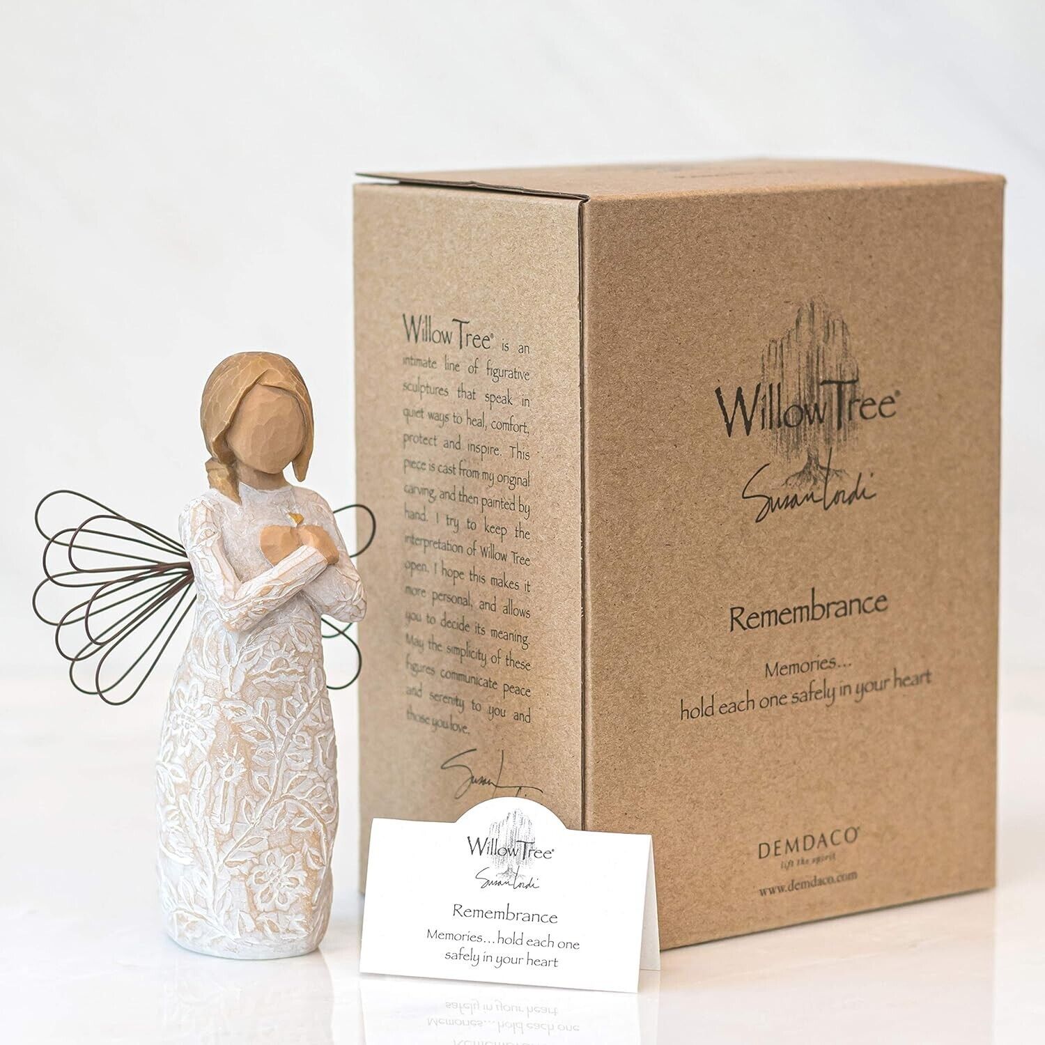 New Demdaco WILLOW TREE Figurine ~ Angel of Remembrance ~2001~Signed
