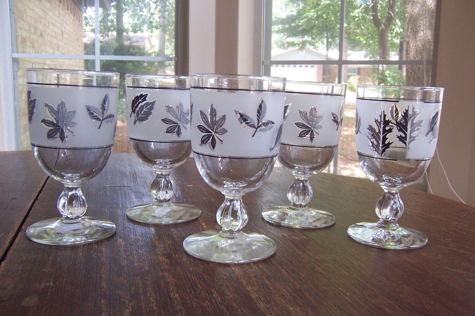 Set of 4 Vintage Libbey Silver Leaf or Silver Foliage Water Goblets No Trim 