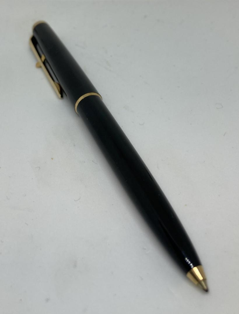 Beautiful MONTBLANC ballpoint pen, lever type