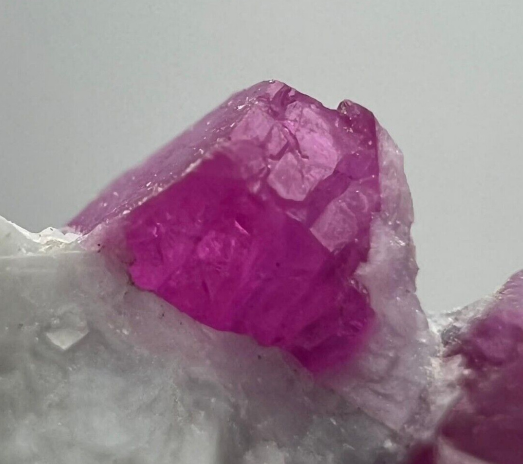 90Ct .Full & Well terminated top color ruby crystals on matrix from Afghanistan.