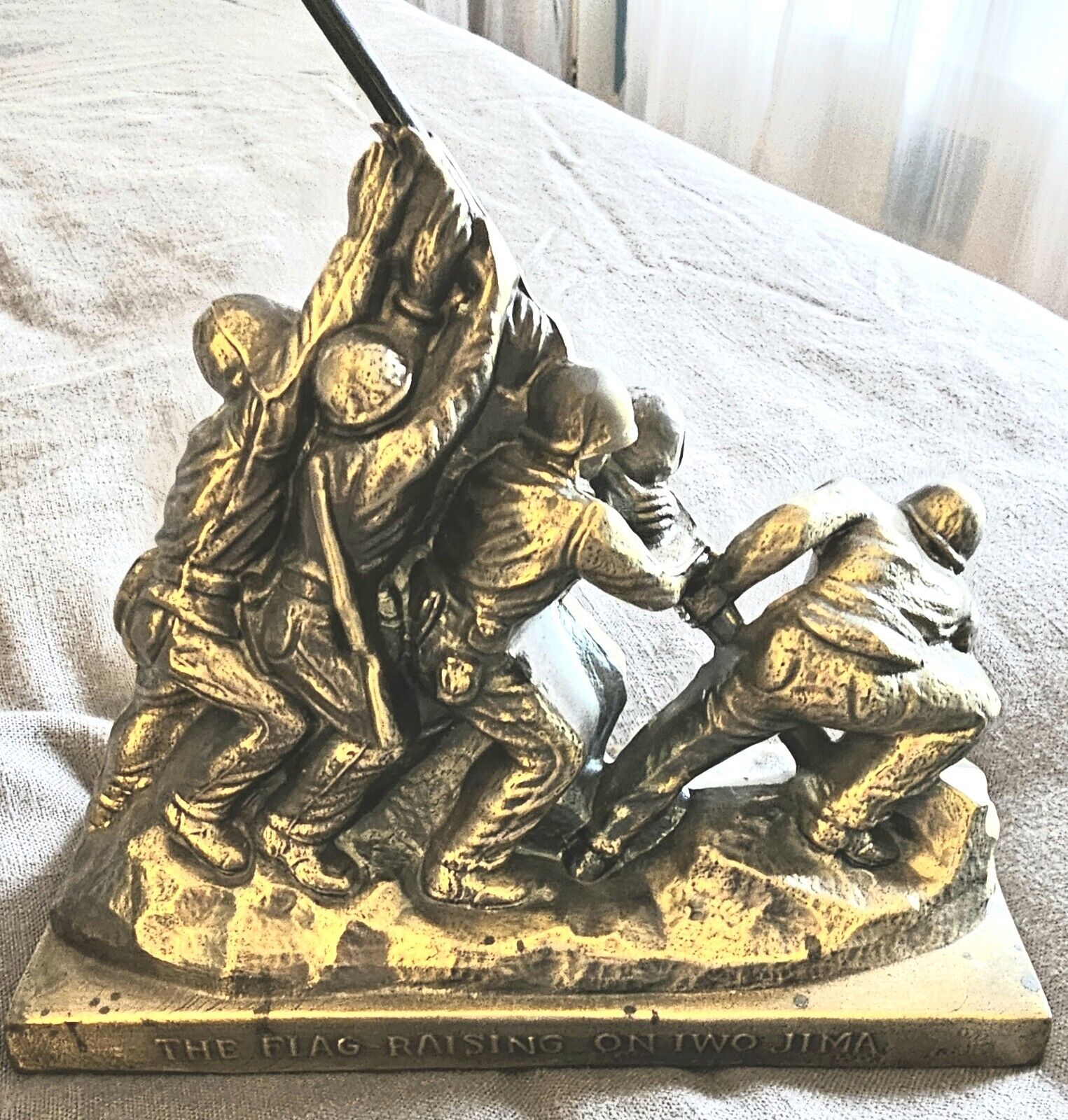 WWII Cast Metal The Flag Raising Iwo Jima Gold Statue Marine Corps