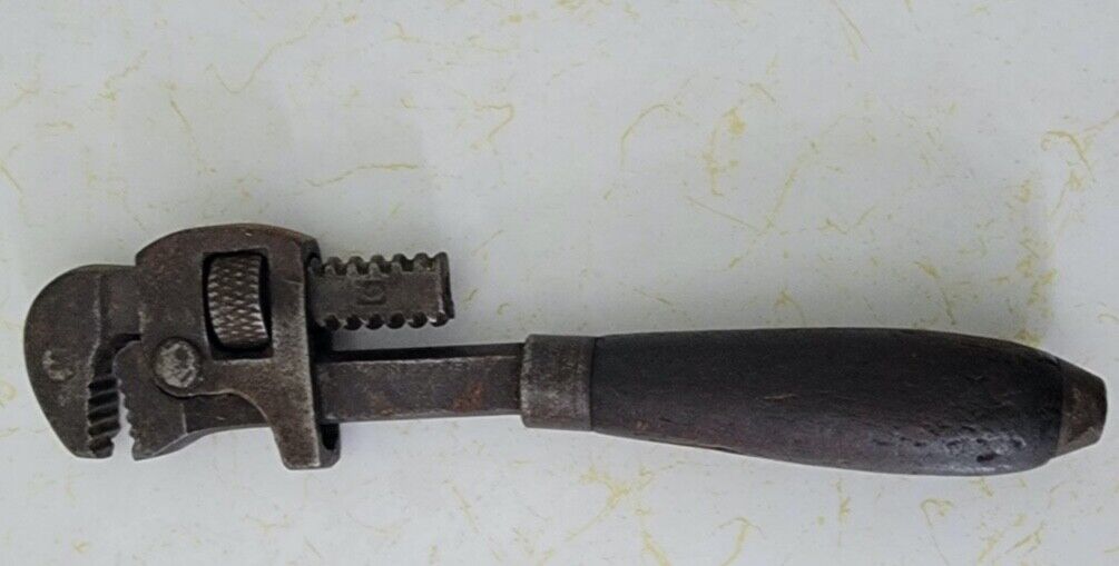 Vintage Antique - Stillson #6 - Adjustable Monkey Pipe Wrench With Wooden Handle