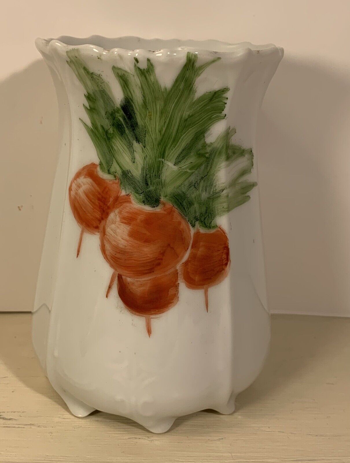Vtg Vase Hand Painted Radishes 😂 Farm House Garden Glossy 1900s Signed Fae