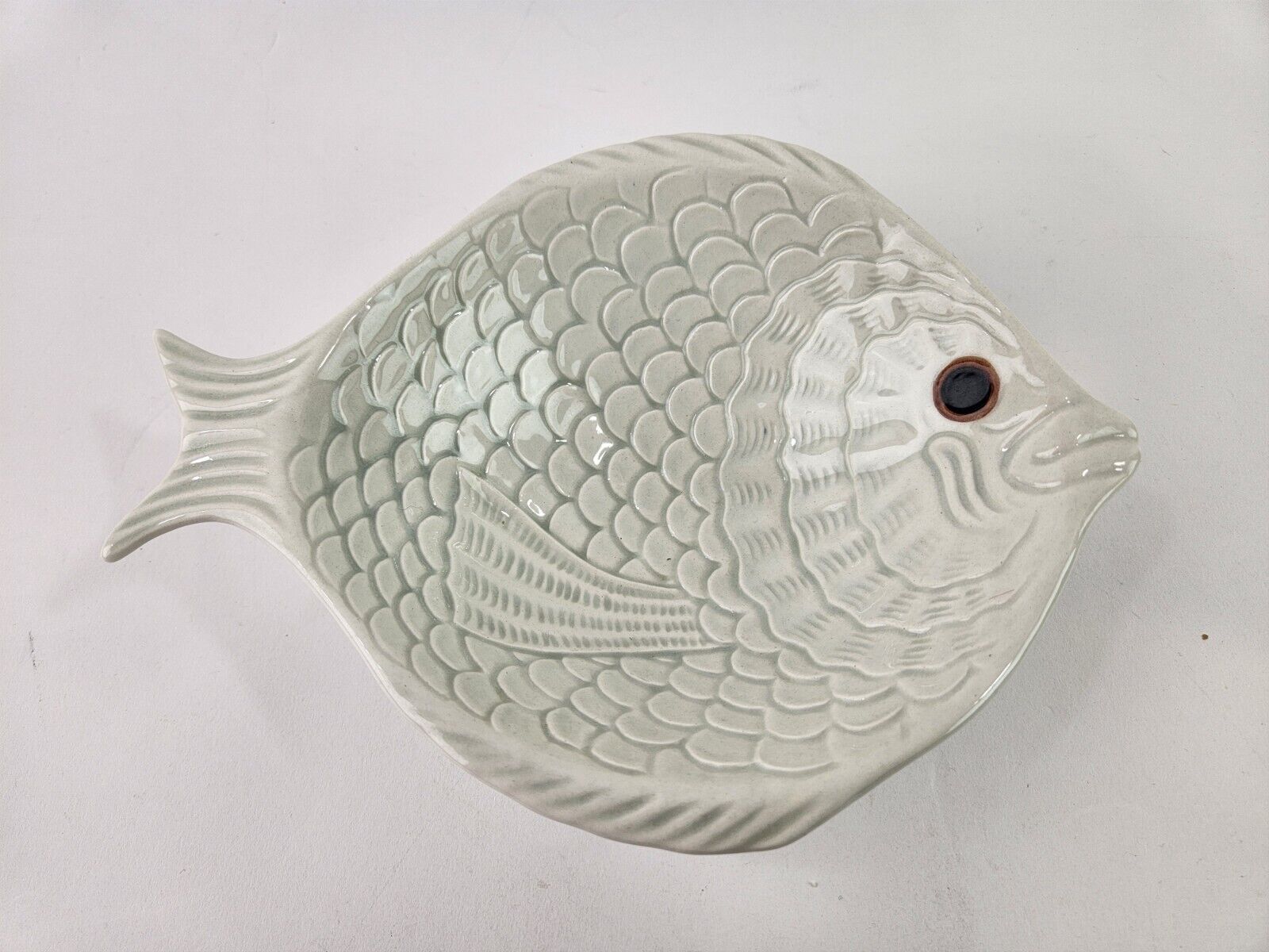 Ceramic Textured Fish w/ Light Blue Grey Scales 8\