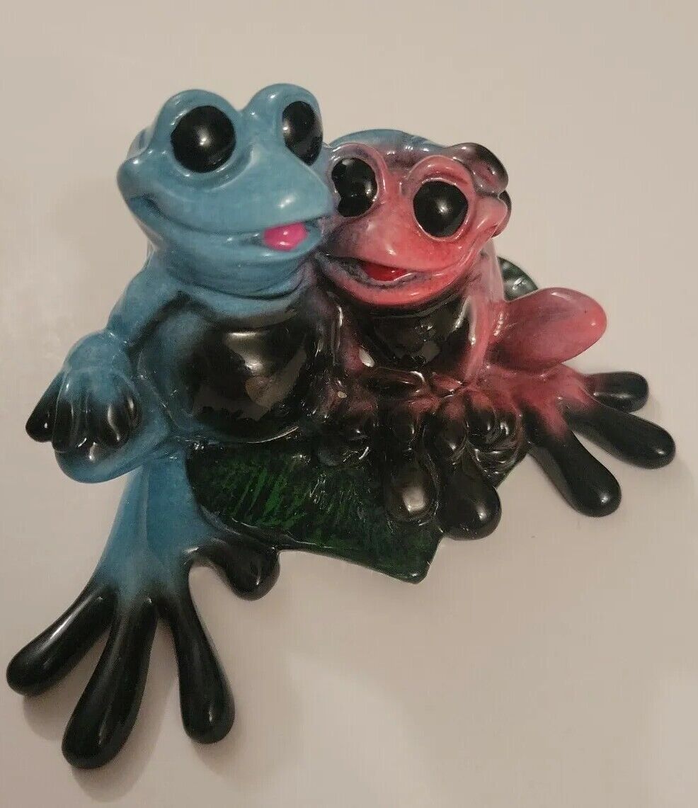 Kitty's Critters Toadly In Love Frog Figurine Discontinued