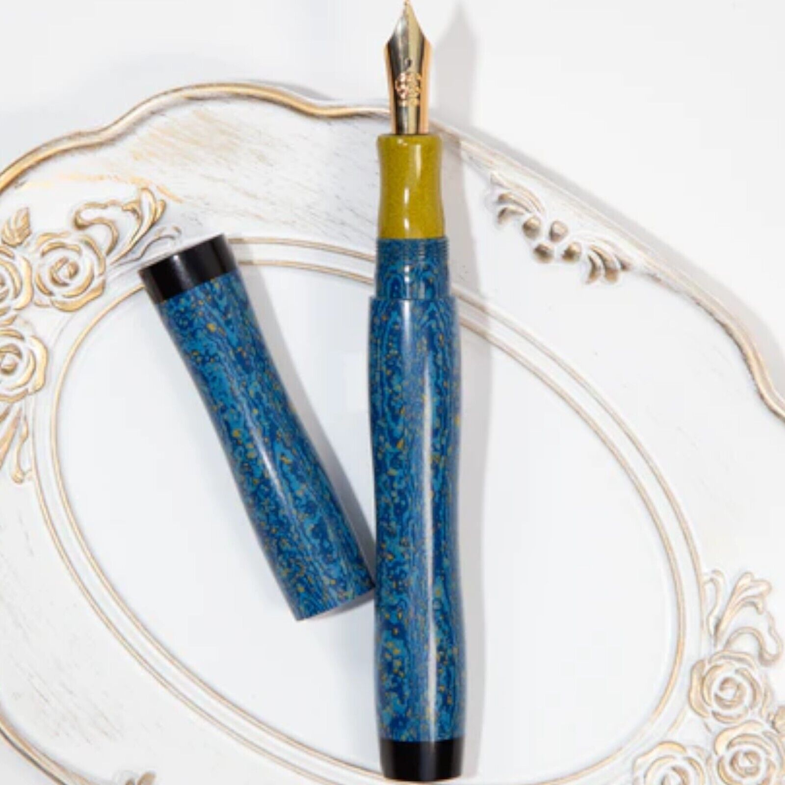 Eboya Ebonite 14K Fountain Pen Nalu Starry Sky Blue Marble F Nib NEW