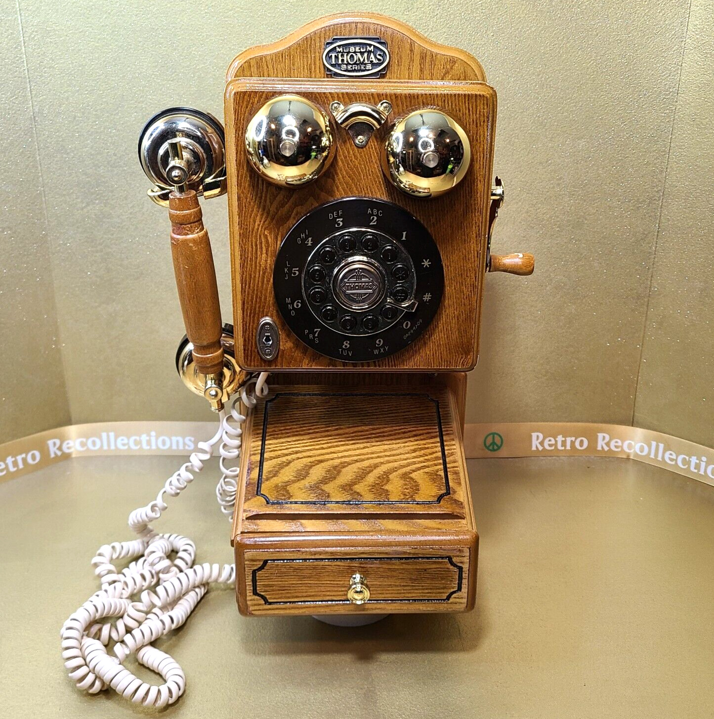Thomas Museum Series Vintage Telephone Wooden Wall Hanging Hand Crank 1997
