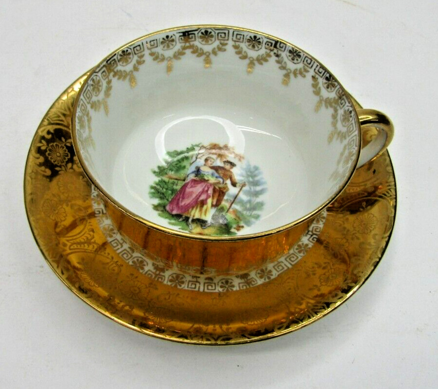 VTG Edgewood China Courting Couple Warranted 22 Carat Gold Teacup and Saucer Vic