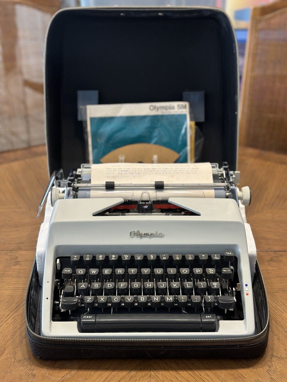 Vintage 1969 OLYMPIA DE LUXE SM9 Typewriter w/Case, Manual, Guarantee From 1967
