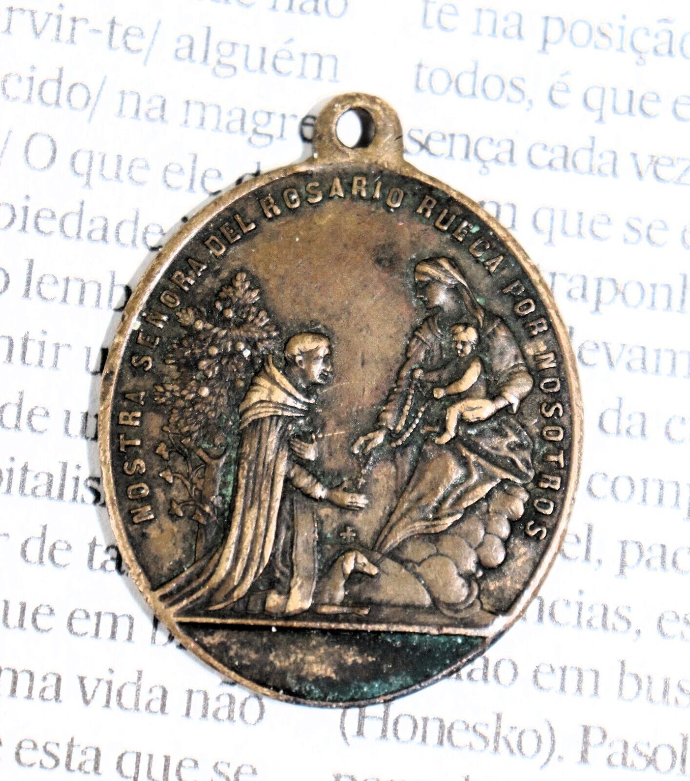RELIGIOUS PIE MEDAL IX OUR LADY OF THE ROSARIO