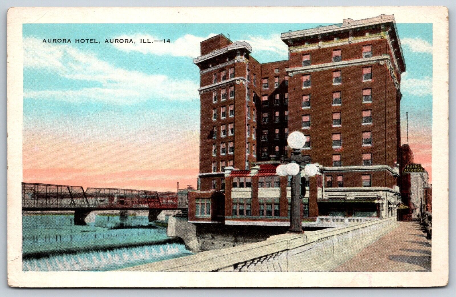 Postcard Aurora Hotel, Bridge, Street View, Aurora Illinois Unposted