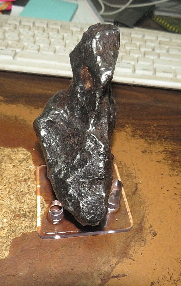 1094 gm toluca Meteorite Mexico, Complete Individual  2.4 lbs iron nickel AAA gd