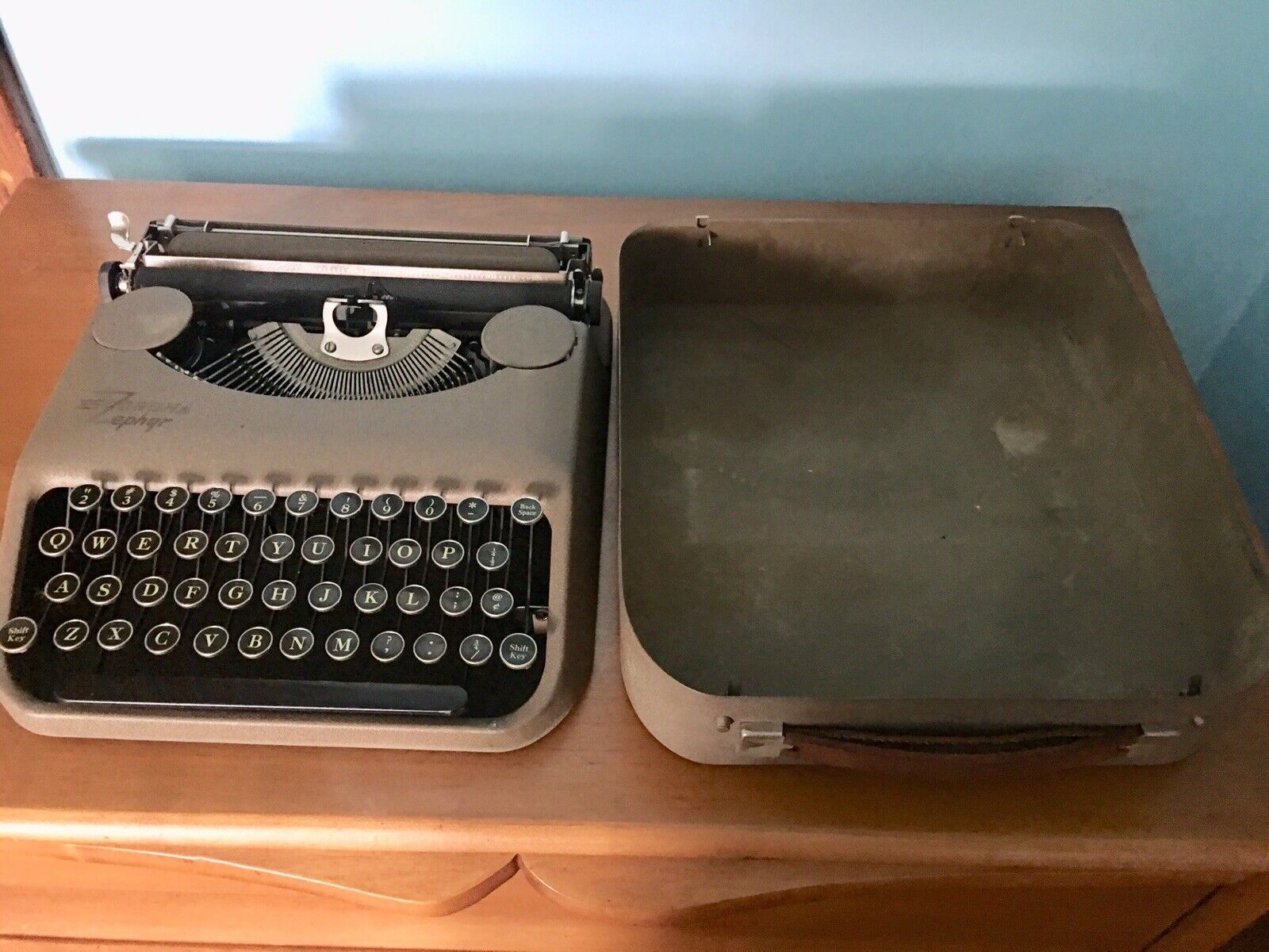 Vintage LC Smith & Corona Zephyr Portable Manual Typewriter Office Decor USA