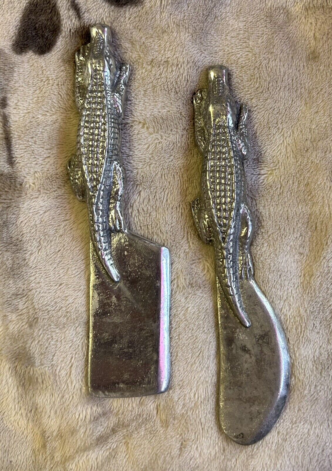 Arthur Court 6.5 inch Alligator/Crocodile  Cheese Knives