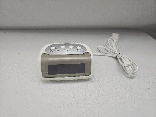 Westclox Vintage Electric Alarm Clock  66105 in White/Gray with Battery Backup 