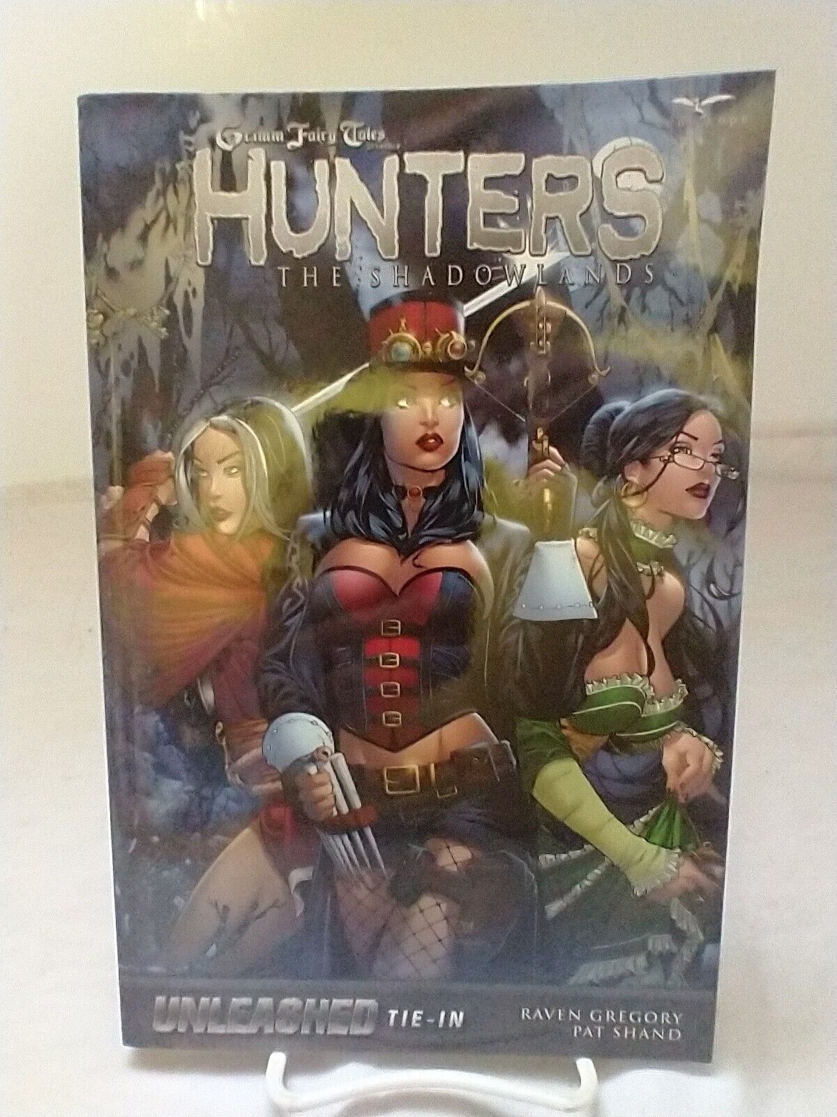 Grimm Fairy Tales Hunters The Shadowlands TPB Trade Paperback Zenescope New