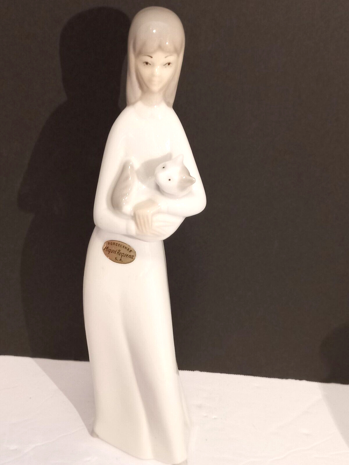 Retro Miguel Requena Figurine With Kitty Porcelain Lladro Style