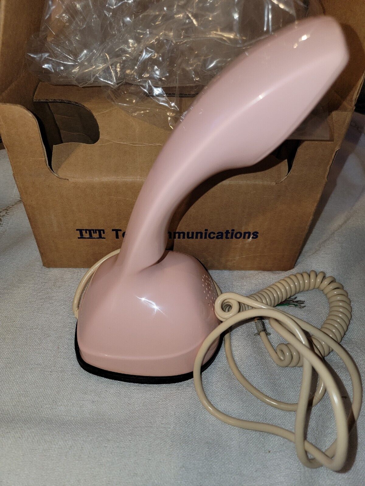 VINTAGE ERICOFON ROTARY DIAL TELEPHONE NORTH ELECTRIC CO NEW OLD STOCK PINK