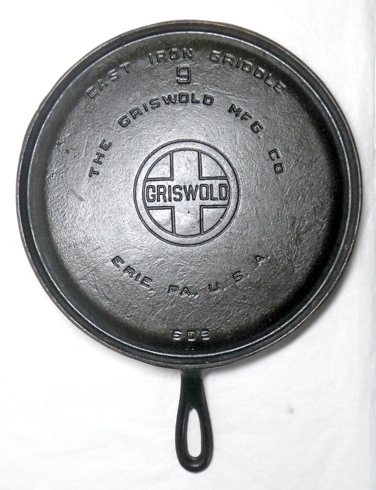 Griswold #9 Round #609A Cast Iron Griddle Large Logo Erie PA Good Condition