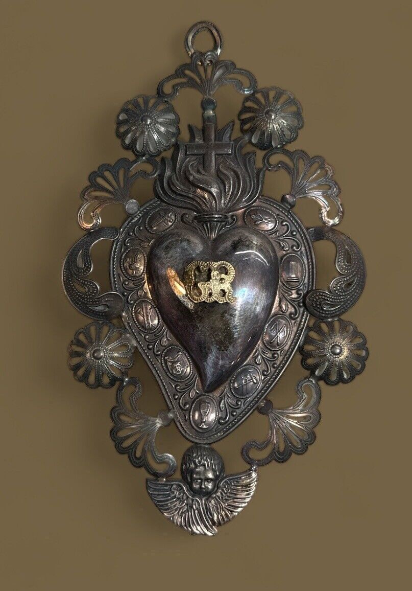 Ex Sharp Heart 7 1/8x4 1/2in Sacred Tattoo Vintage Chasing Baroque Design