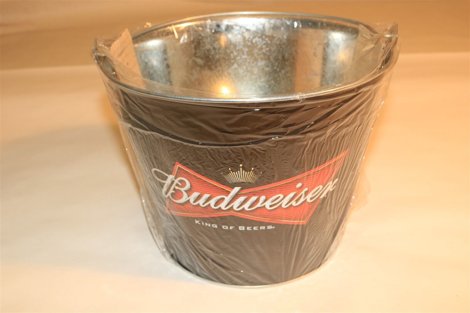 BUDWEISER - KING OF BEERS - 5.75 Qt Black Metal Ice Bucket