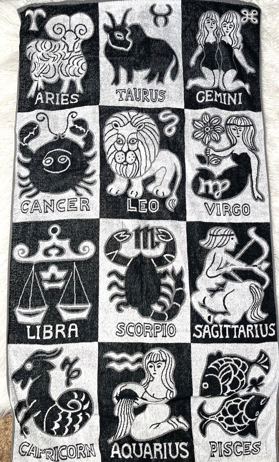 Vintage Zodiac Signs Beach Towel Blanket Black White Astrology 70's? Seven Seas