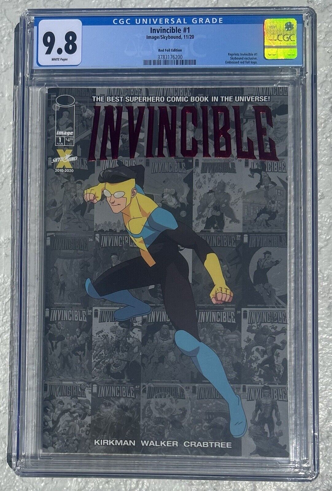 Invincible 1 CGC 9.8 Red Foil Edition Skybound Exclusive  Image Comics